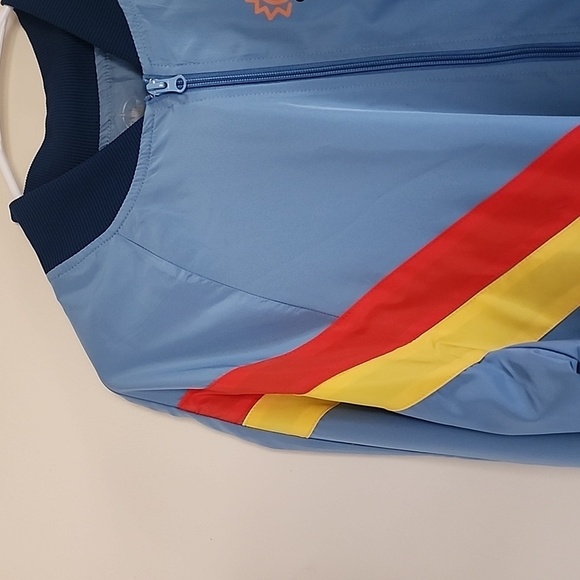 Mickey Mouse Graphic Retro Windbreaker Jacket Disney Parks Size Medium - Picture 4 of 10